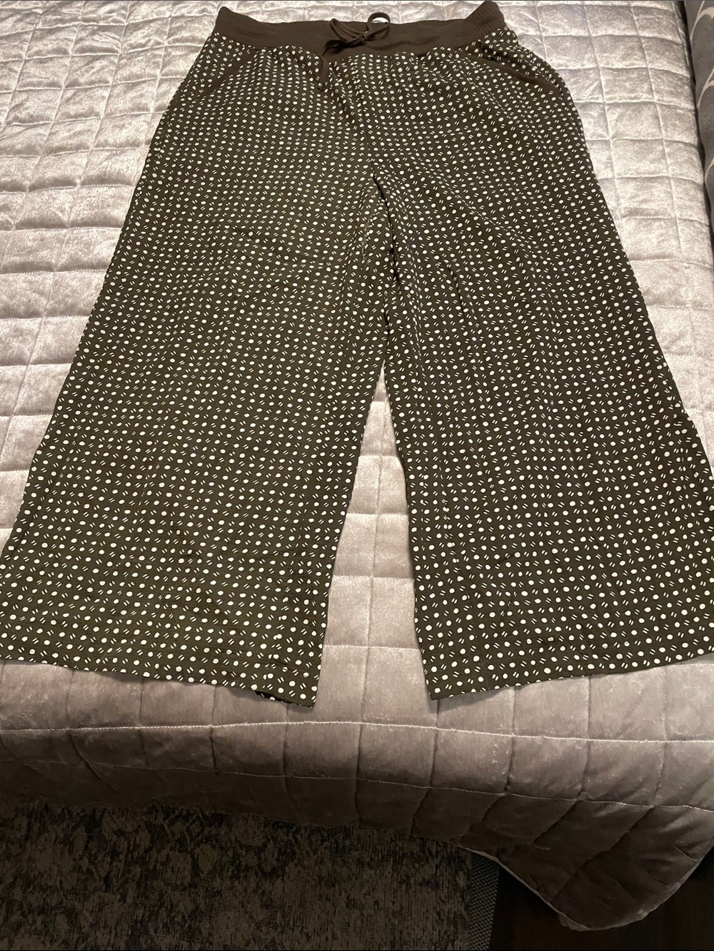 Max Studio Olive Green Wide-Leg Printed Pull-On Pants